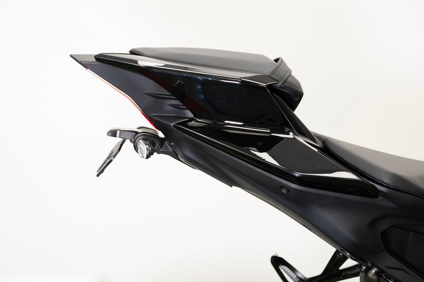 evotech-yamaha-yzf-r9-tail-tidy-2025