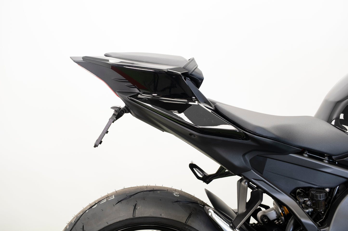 evotech--tail-tidy-yamaha-yzf-r9-2025