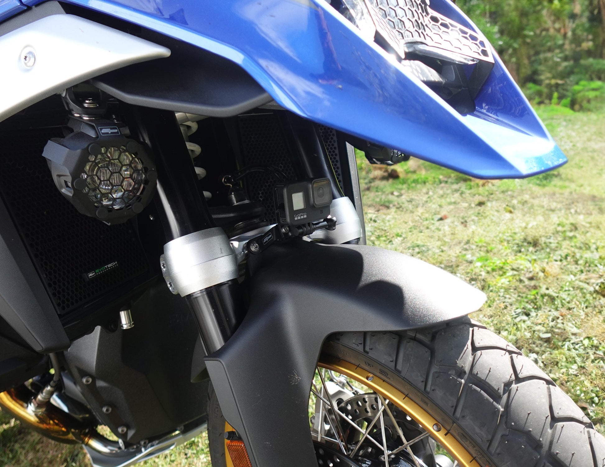evotech-action-cam-mount-bmw-r-1300-gs-adventure-triple-black-2024