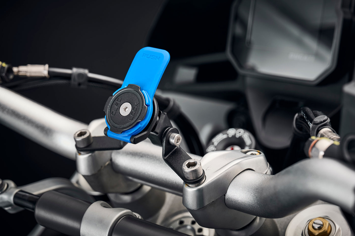 evotech-quad-lock-compatible-handlebar-clamp-mount-yamaha-mt-03-2022-2024