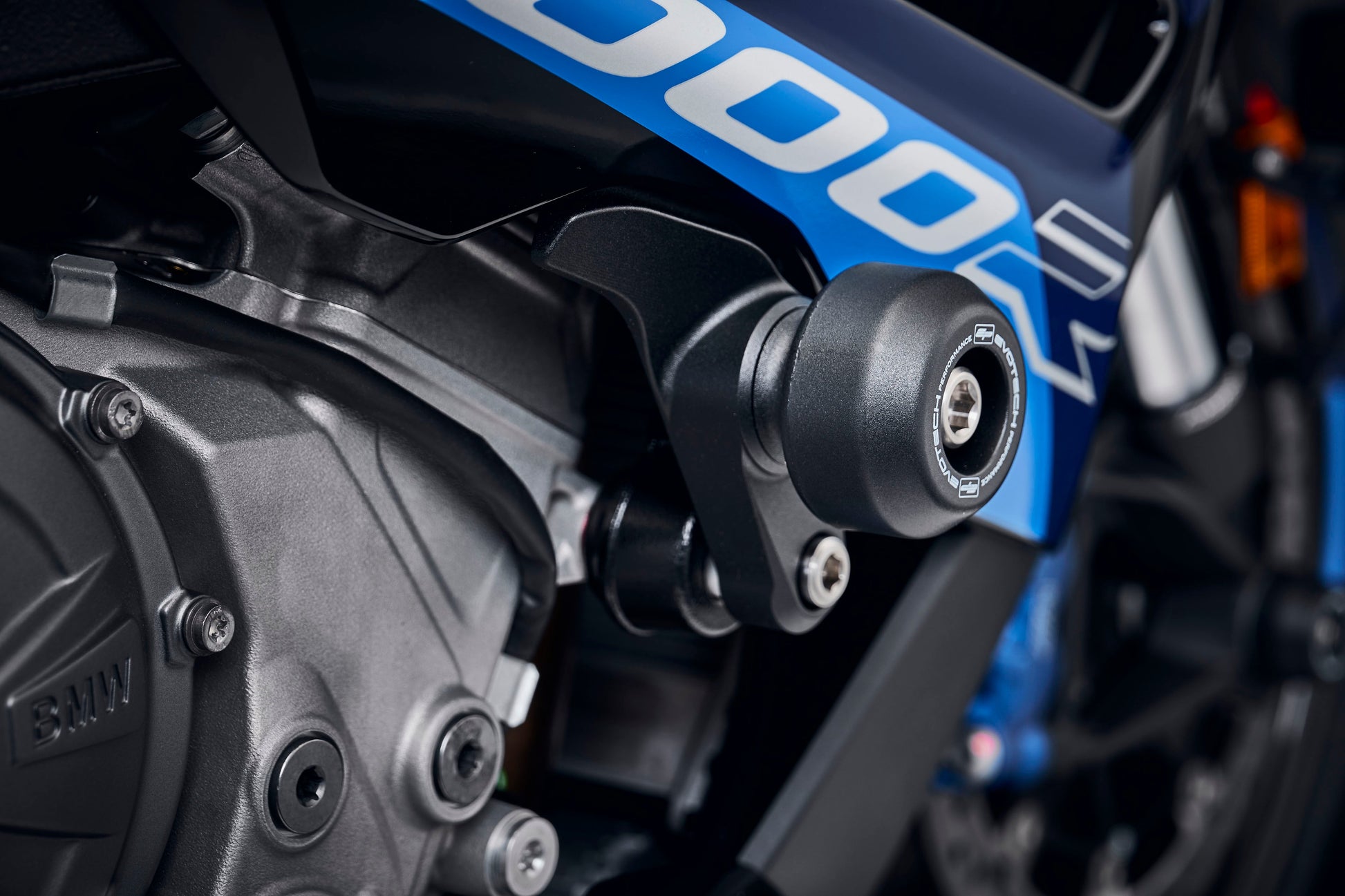 ep-bmw-m-1000-r-crash-protection-2023