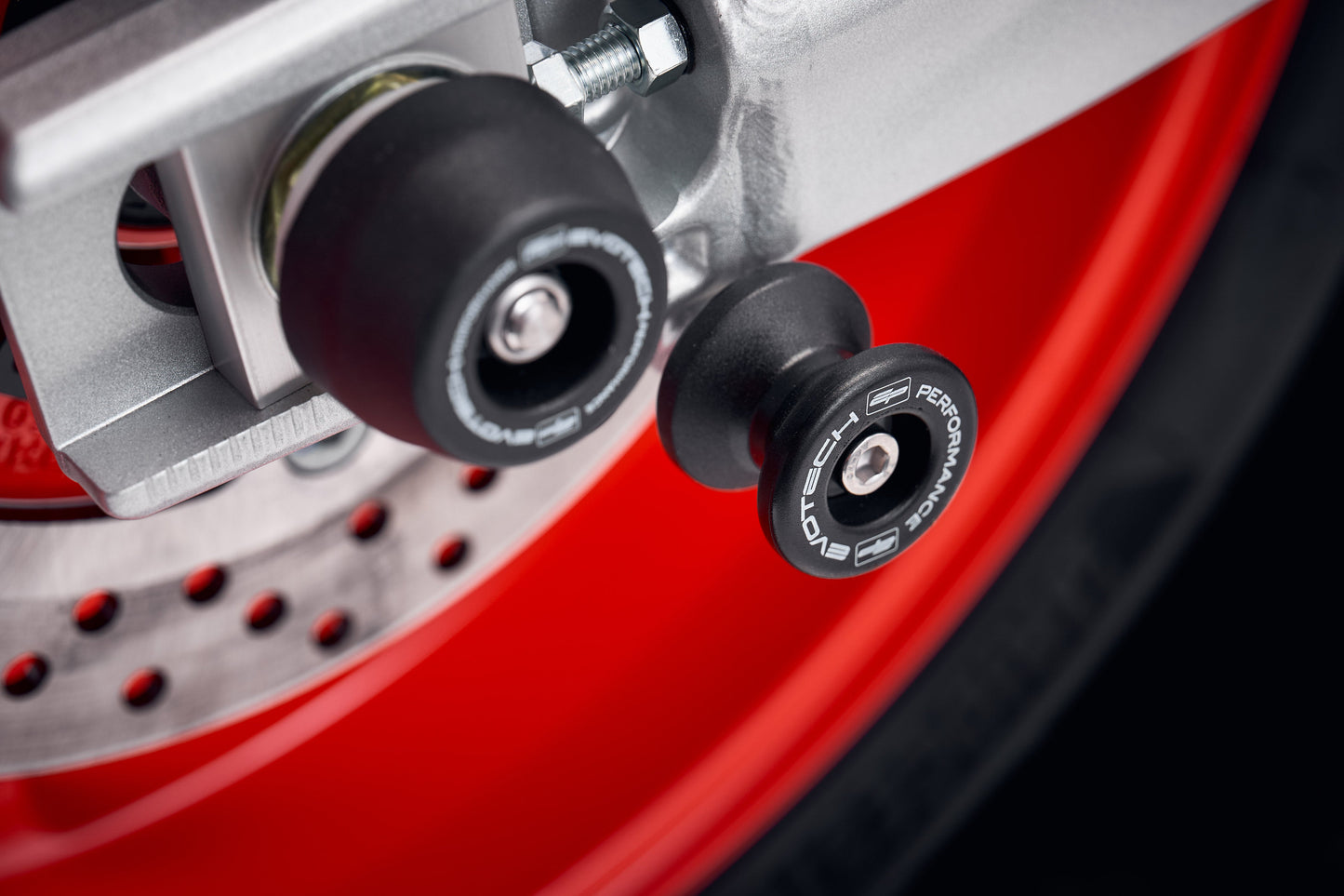 evotech-paddock-stand-bobbins-yamaha-xsr900-gp-2024
