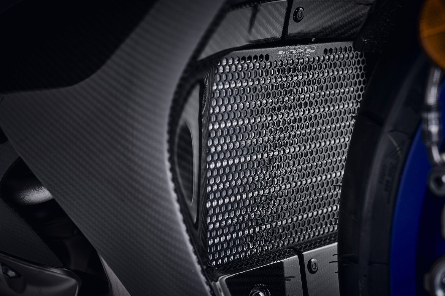 ep-yamaha-yzf-r1m-radiator-guard-set-2020-onwards