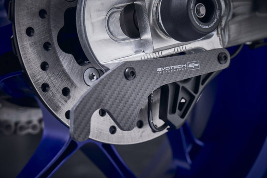 evotech-carbon-fibre-paddock-stand-plates-yamaha-yzf-r9-2025