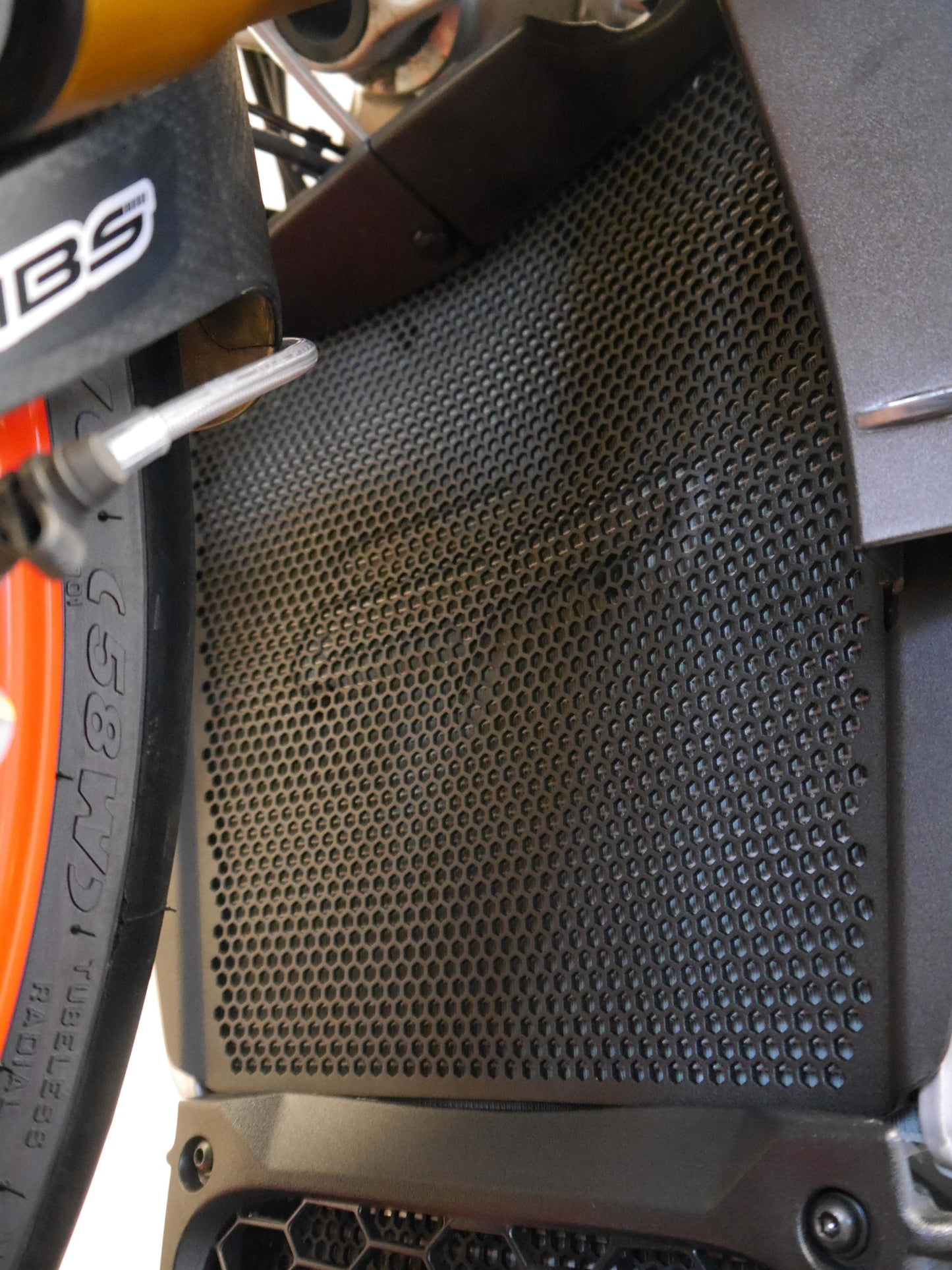 Grille de radiateur Evotech Performance - Aprilia Tuono V4 1100 RR (2015-2016)