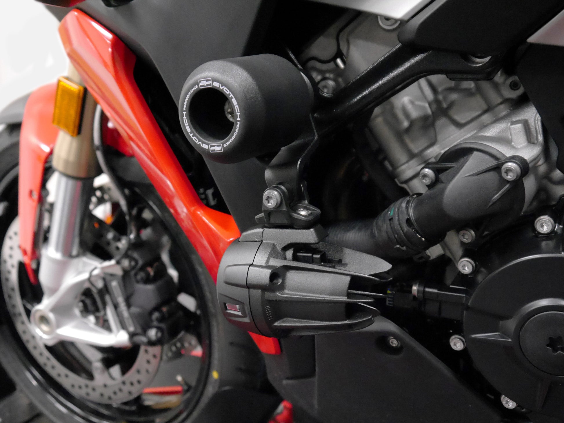 ep-crash-protection-light-mounting-kit-bmw-s-1000-xr-2020-2023