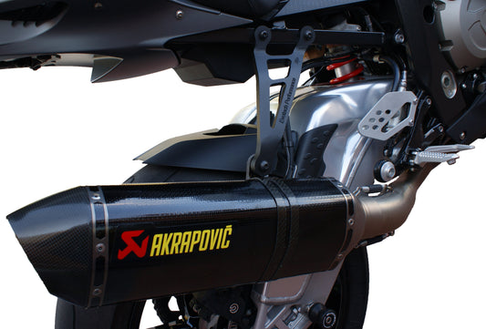 ep-bmw-s-1000-rr-hp4-akrapovic-exhaust-hanger-pillion-footpeg-removal-kit-2013-2016