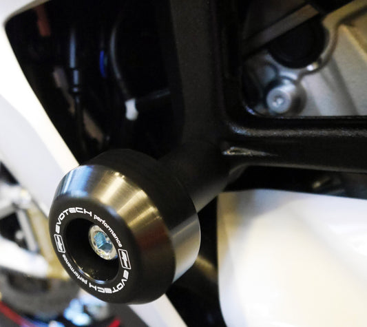 bmw-s1000rr-crash--2015-onwards