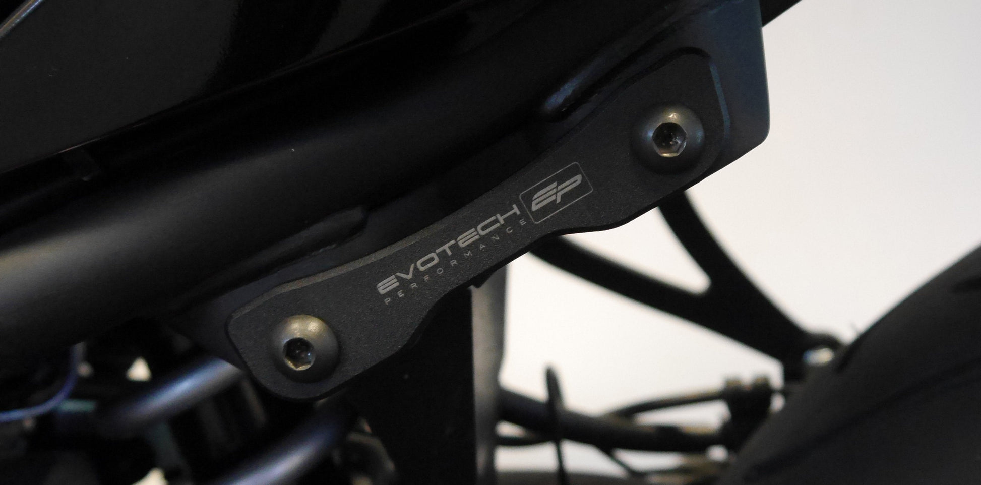 yamaha-mt-03-exhaust-hanger-kit-2016-onwards