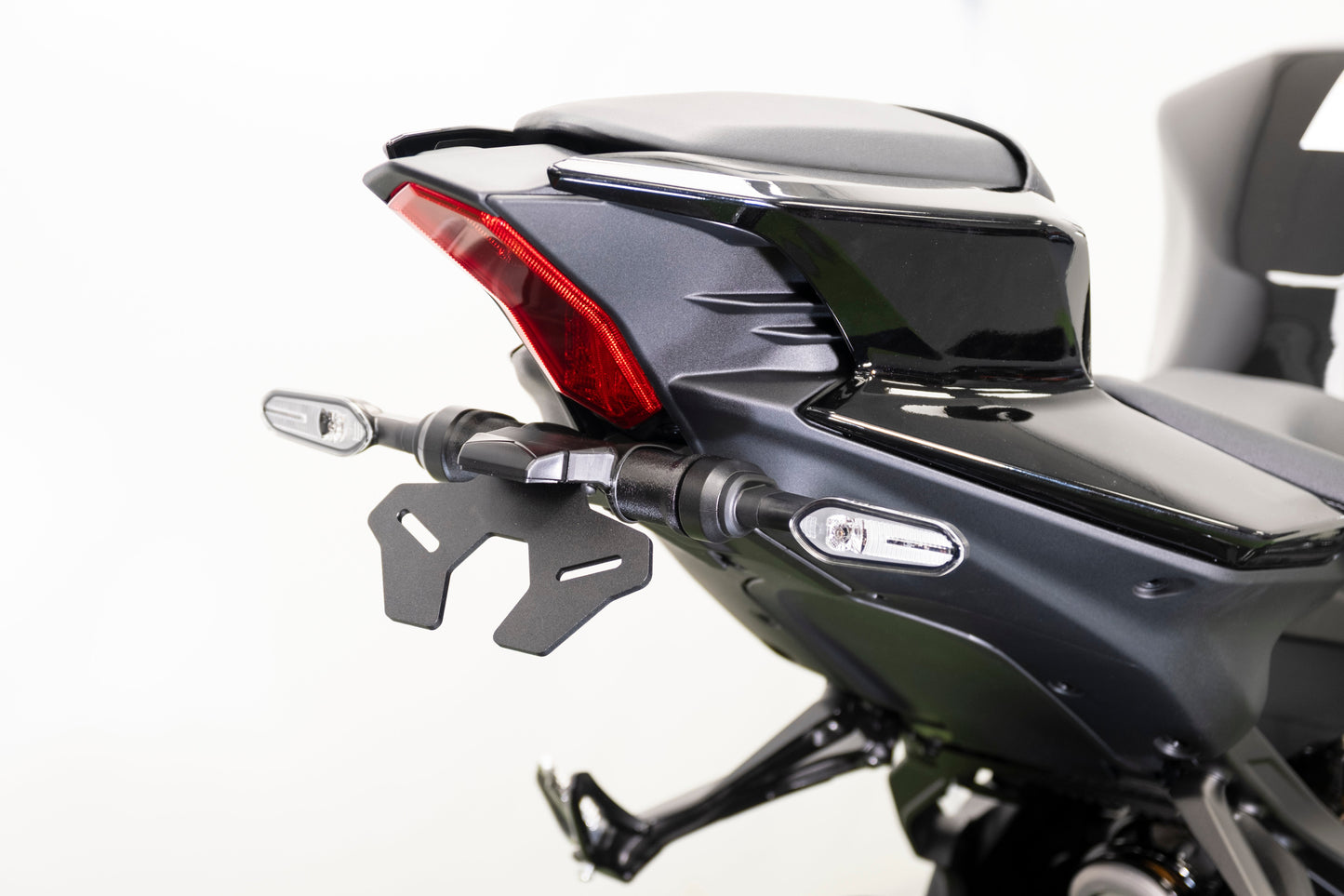 evotech-yamaha-yzf-r9-tail-tidy-2025